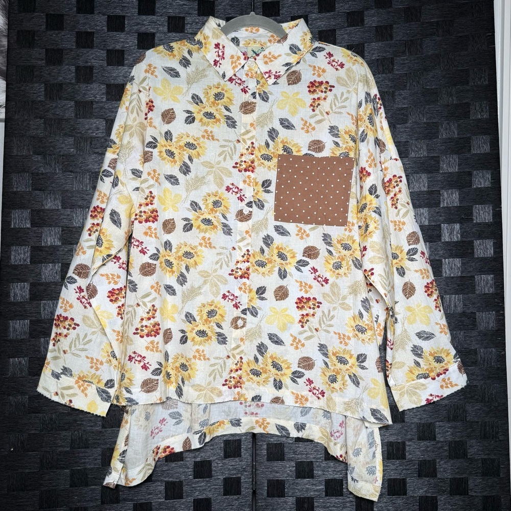 JADED GYPSY Sunny Days Top Button Down Sunflower Pattern Blouse w/ Chest Pocket - Picture 3 of 7